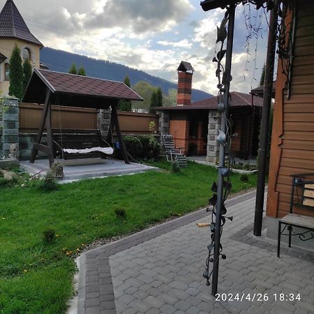 Villa Zatushok Pid Goroyu Werchowyna Exterior foto